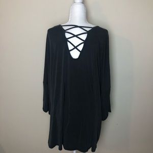 Sejour Criss Cross Back Top